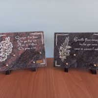 Plaque funéraire à Châtellereault